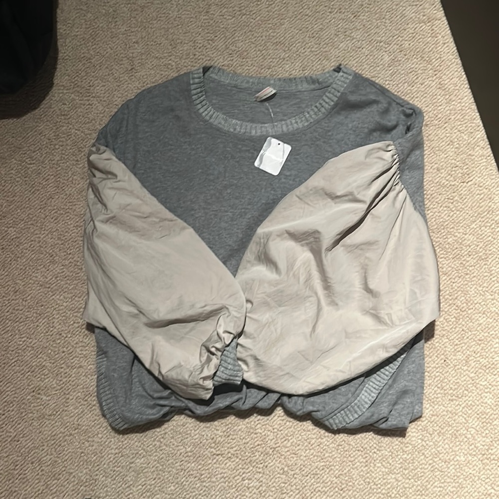 Free people mover grey sweatshirt!